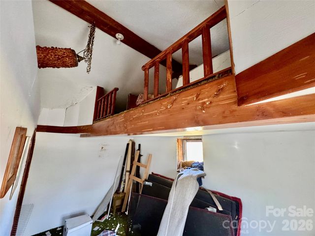1263 NC 16 Highway N, Taylorsville, NC 28681