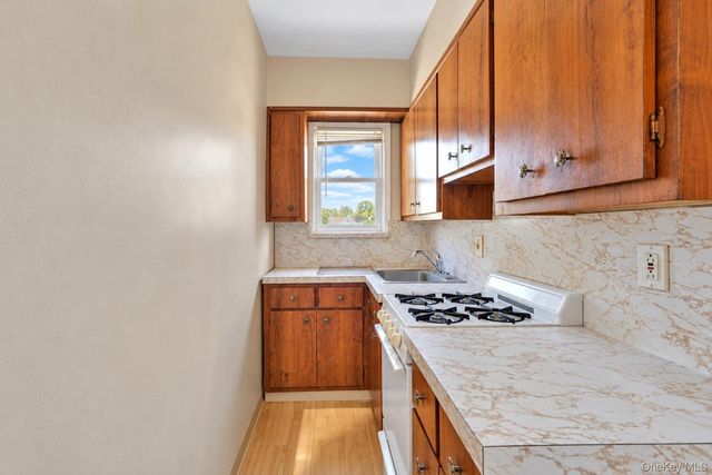 4304 149th Street, Flushing, NY 11355