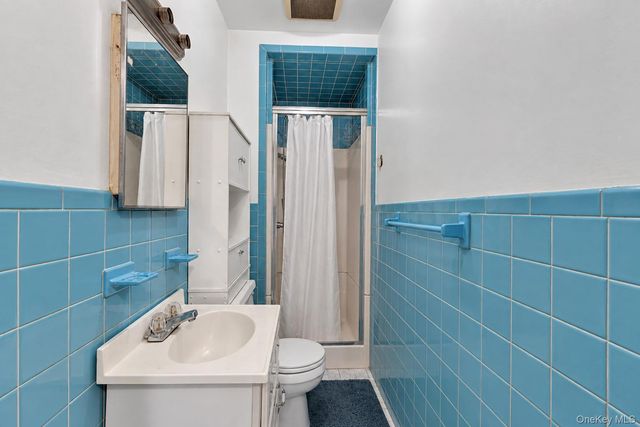 4304 149th Street, Flushing, NY 11355
