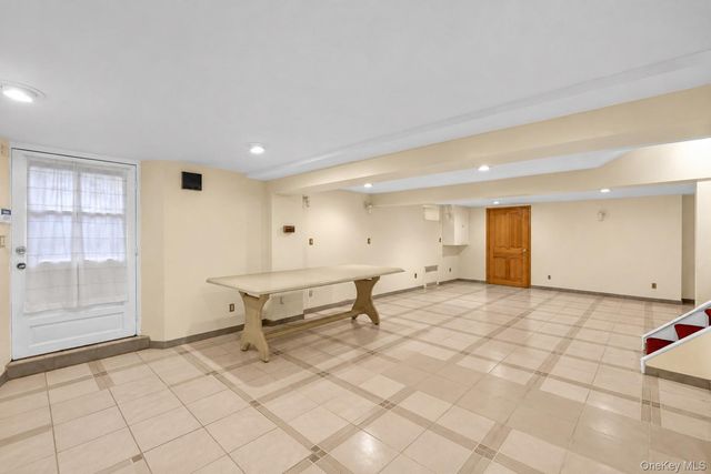 4304 149th Street, Flushing, NY 11355
