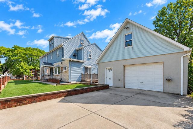 4304 149th Street, Flushing, NY 11355