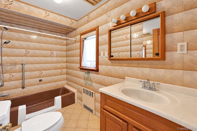 4304 149th Street, Flushing, NY 11355