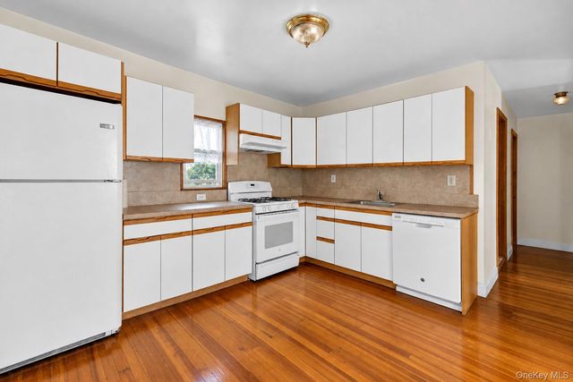 4304 149th Street, Flushing, NY 11355
