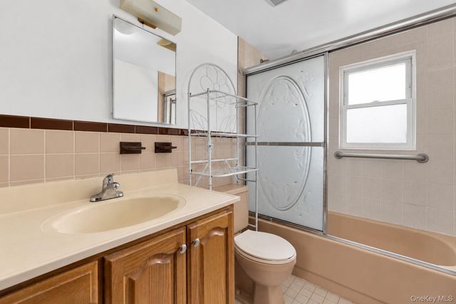 4304 149th Street, Flushing, NY 11355