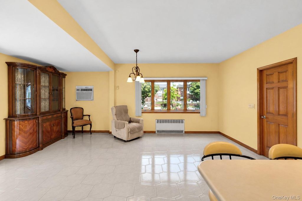4304 149th Street, Flushing, NY 11355 — photo 4