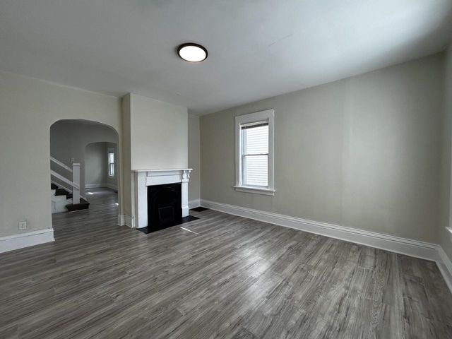 739 Villa STREET, Racine, WI 53403