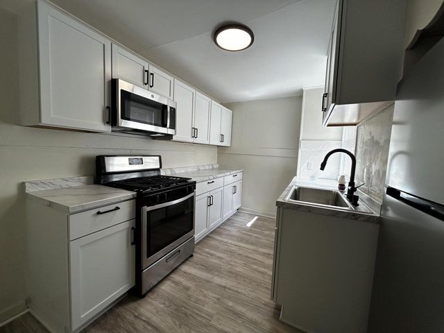 739 Villa STREET, Racine, WI 53403