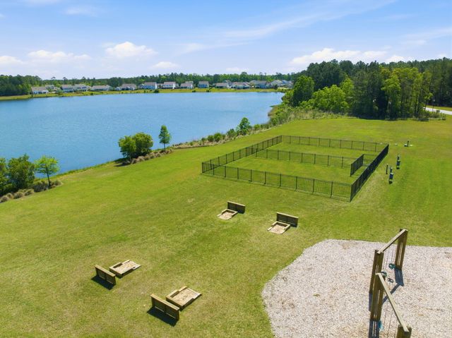 115 Beam Street, Huger, SC 29450