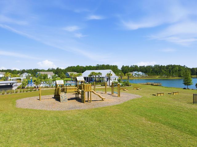 115 Beam Street, Huger, SC 29450