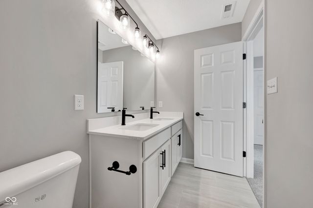 17051 Silo Ridge Way, Noblesville, IN 46060