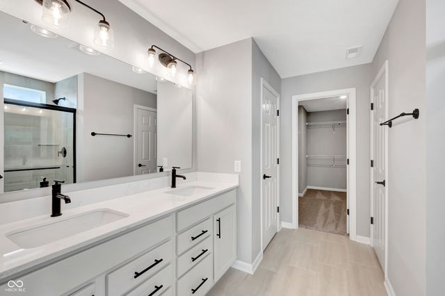 17051 Silo Ridge Way, Noblesville, IN 46060