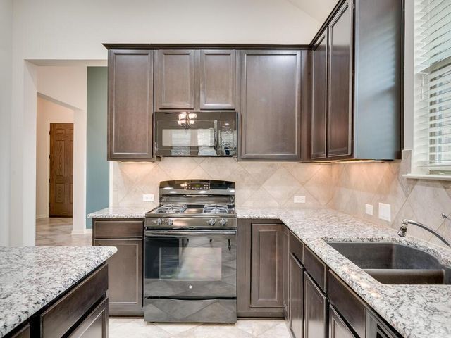 2200 Hilltop Climb DR, Leander, TX 78641