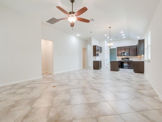 2200 Hilltop Climb DR, Leander, TX 78641