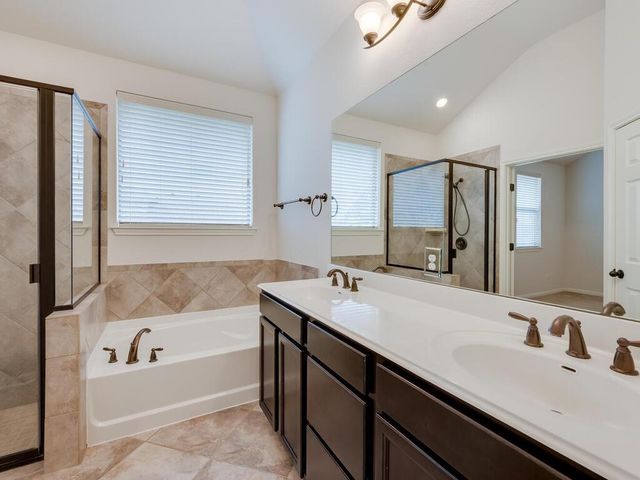 2200 Hilltop Climb DR, Leander, TX 78641