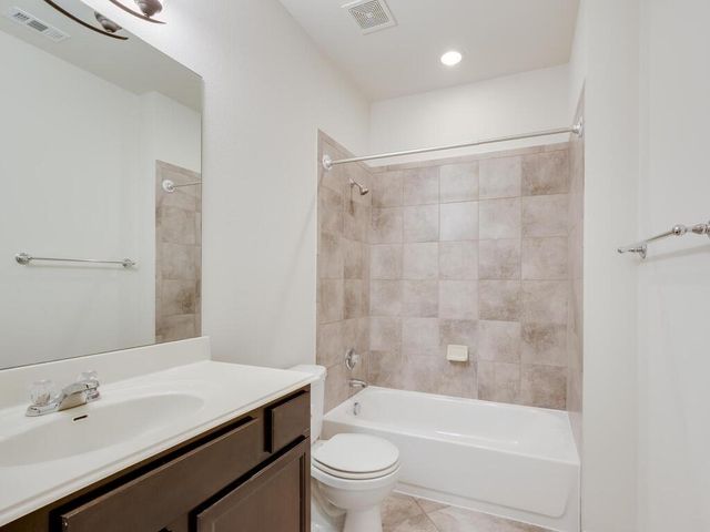 2200 Hilltop Climb DR, Leander, TX 78641