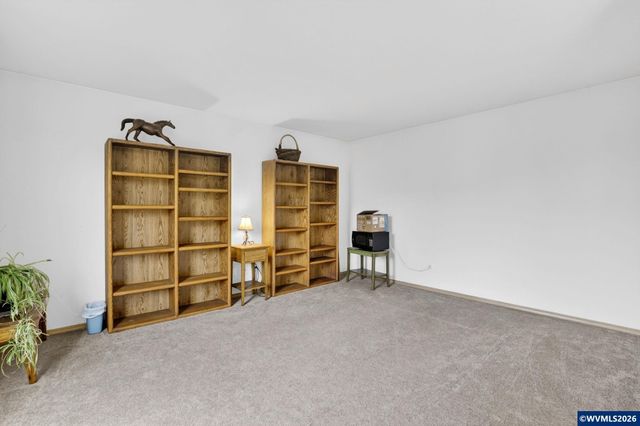 147 E Fir Dr, Gervais, OR 97026