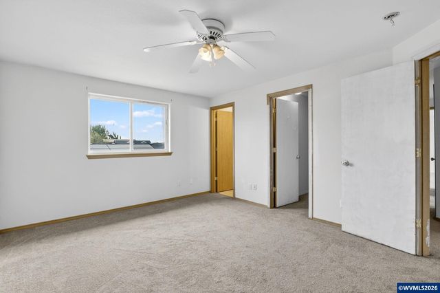 147 E Fir Dr, Gervais, OR 97026