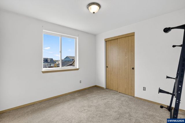 147 E Fir Dr, Gervais, OR 97026