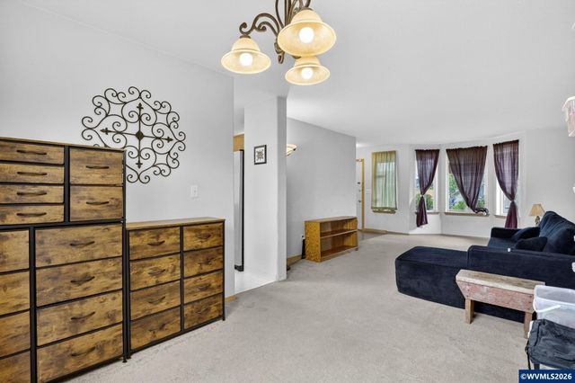 147 E Fir Dr, Gervais, OR 97026