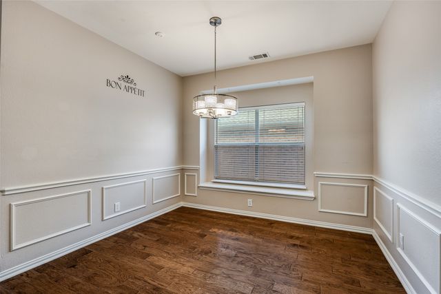 3708 Muirfield Drive, Carrollton, TX 75007