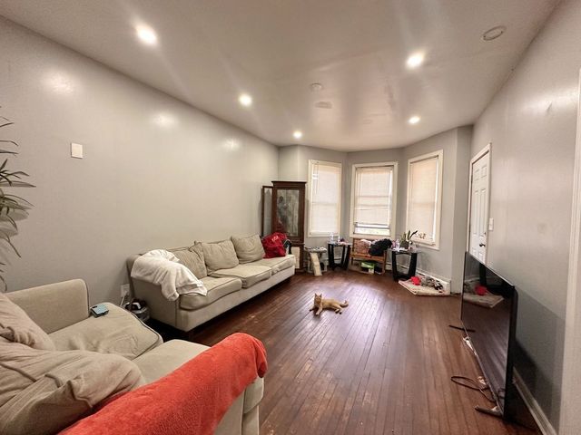 4926 W 30th Place, Cicero, IL 60804
