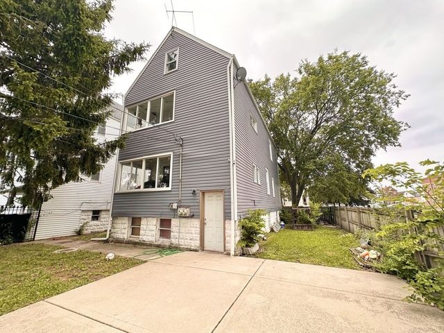 4926 W 30th Place, Cicero, IL 60804