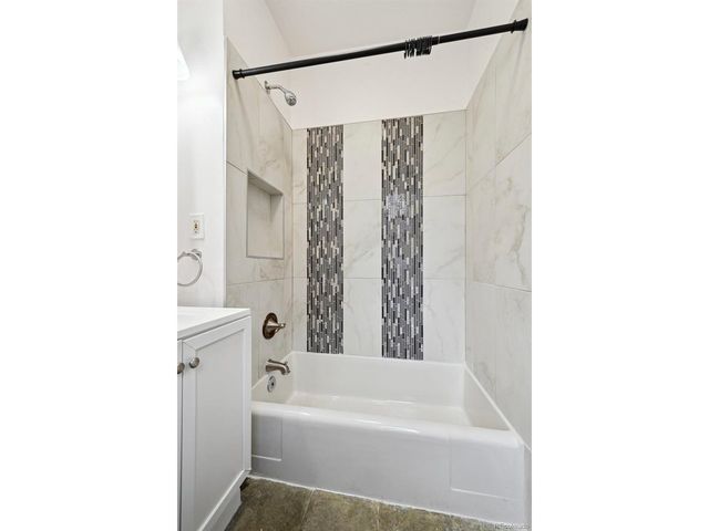 253 N Lincoln St, Denver, CO 80203