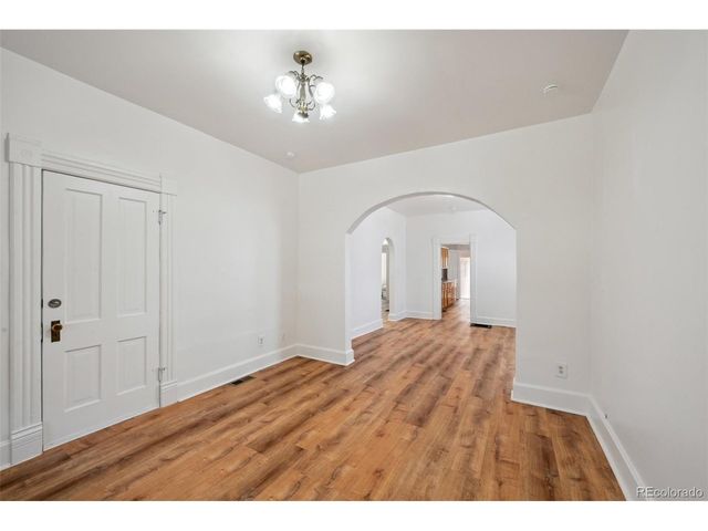 253 N Lincoln St, Denver, CO 80203