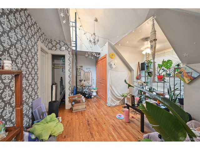 253 N Lincoln St, Denver, CO 80203