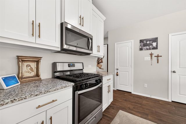 40402 Red Poppy Lane, Magnolia, TX 77354