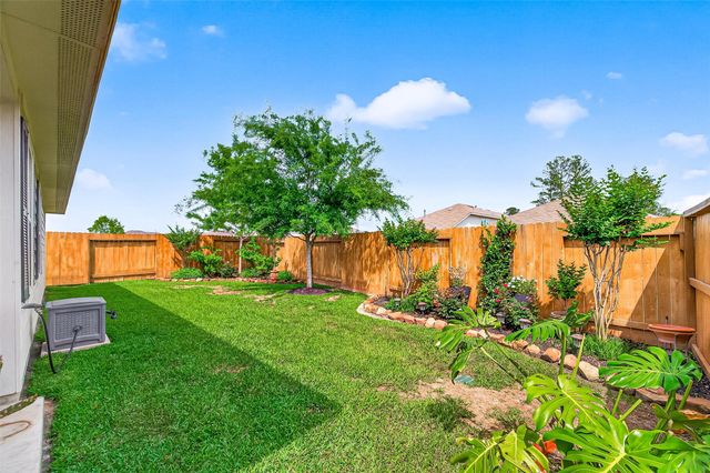 40402 Red Poppy Lane, Magnolia, TX 77354