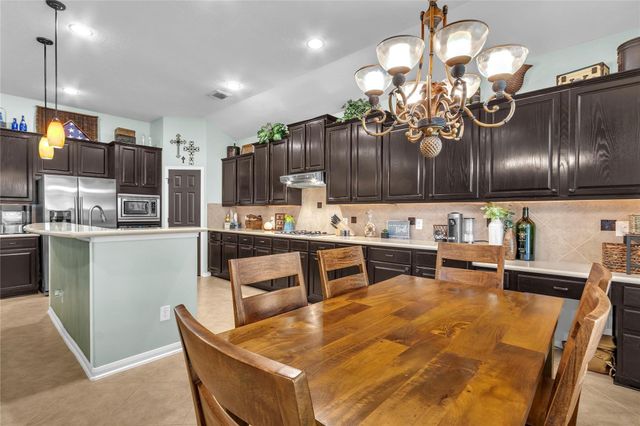 425 Cardinal Oaks, League City, TX 77565