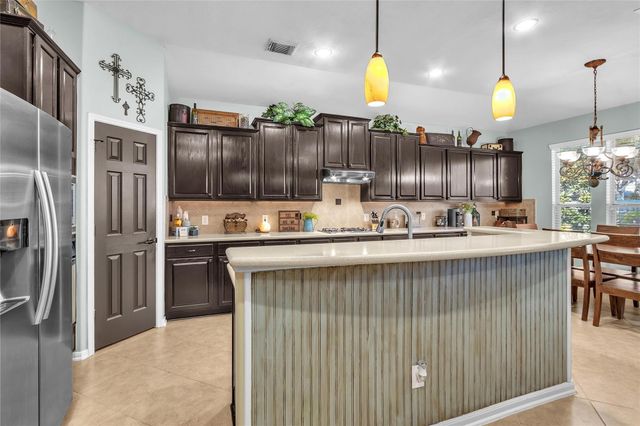 425 Cardinal Oaks, League City, TX 77565