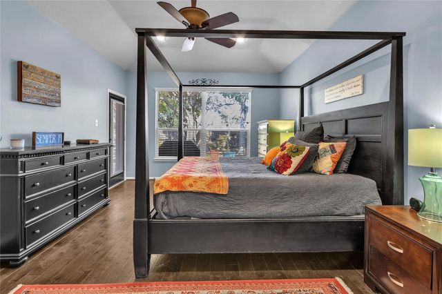 425 Cardinal Oaks, League City, TX 77565