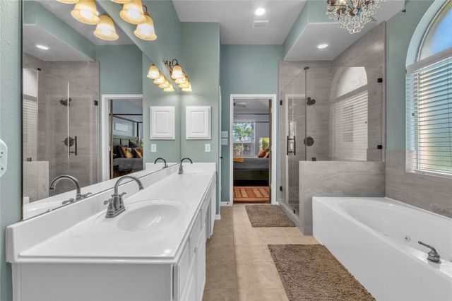 425 Cardinal Oaks, League City, TX 77565