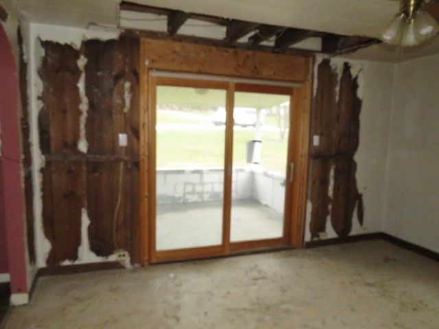 223 Church St, Delmont, PA 15626