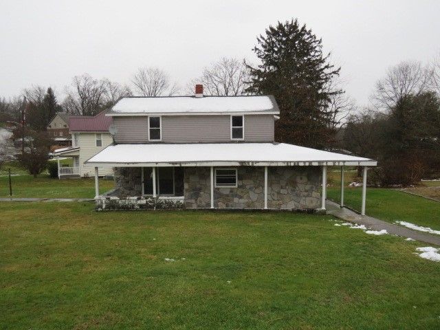 223 Church St, Delmont, PA 15626