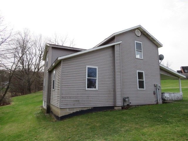 223 Church St, Delmont, PA 15626