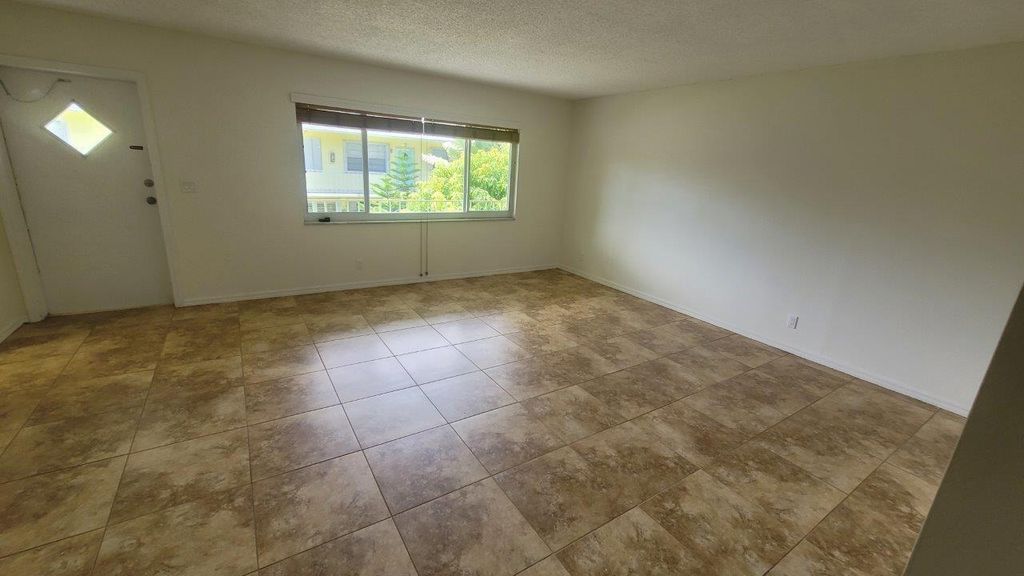 222 N Federal Highway 6, Lake Worth Beach, FL 33460