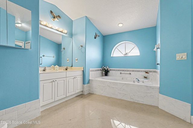 602 Ballon Terrace SE, Palm Bay, FL 32909