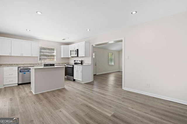 5415 Old Bill Cook Road, College Park, GA 30349