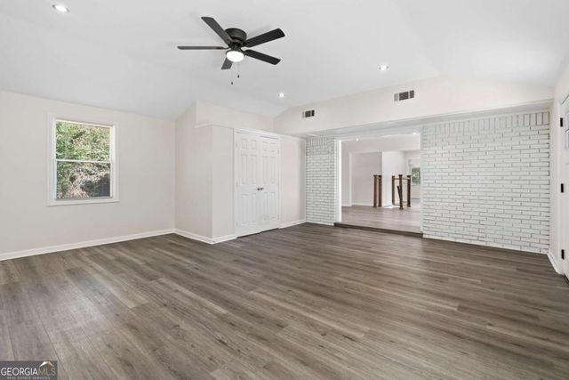 5415 Old Bill Cook Road, College Park, GA 30349