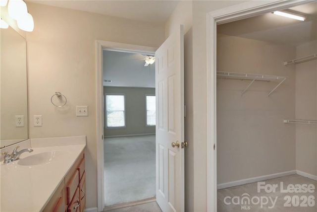 10496 Gunnison Lane, Charlotte, NC 28277