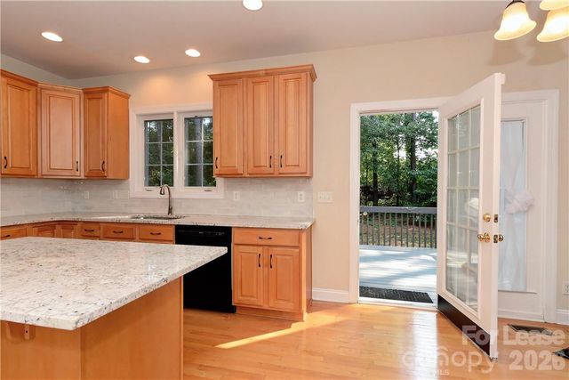 10496 Gunnison Lane, Charlotte, NC 28277