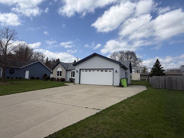 5934 Regency Hills DRIVE, Mount Pleasant, WI 53406