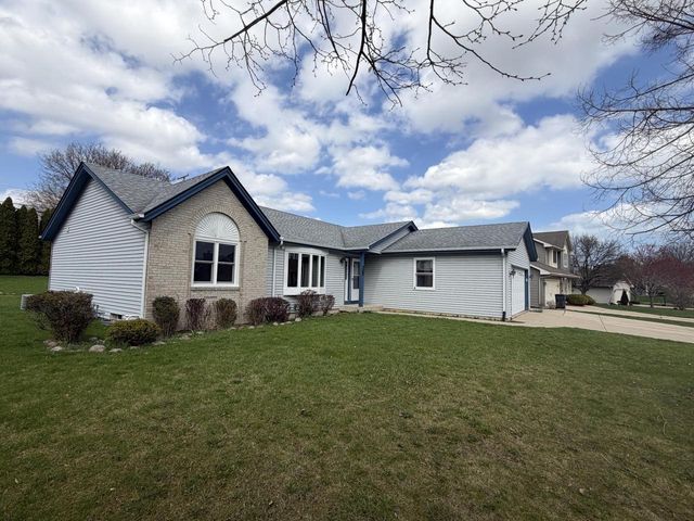 5934 Regency Hills DRIVE, Mount Pleasant, WI 53406