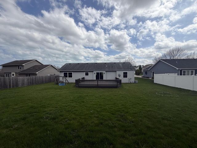 5934 Regency Hills DRIVE, Mount Pleasant, WI 53406