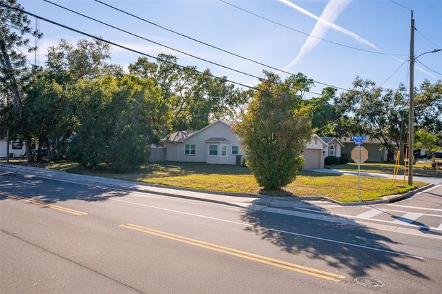 717 NICHOLSON STREET, Clearwater, FL 33755