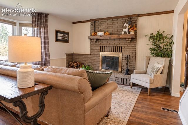 721 Sunnywood Place, Woodland Park, CO 80863