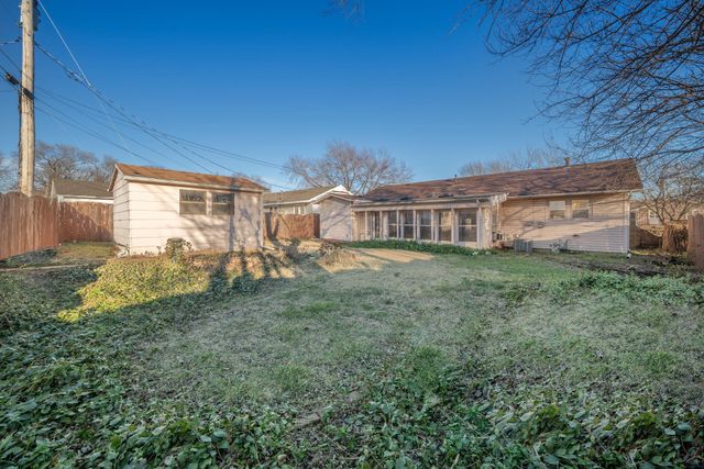 1717 State St, Augusta, KS 67010